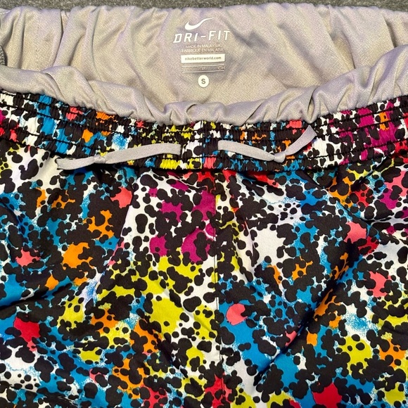 Nike Black and White Athletic Shorts with Curved Hems - Picture 2 of 3